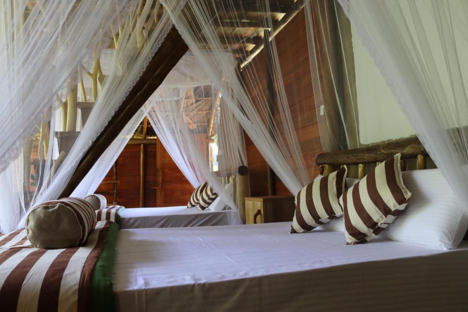 Wood Palace إيلا المظهر الخارجي الصورة