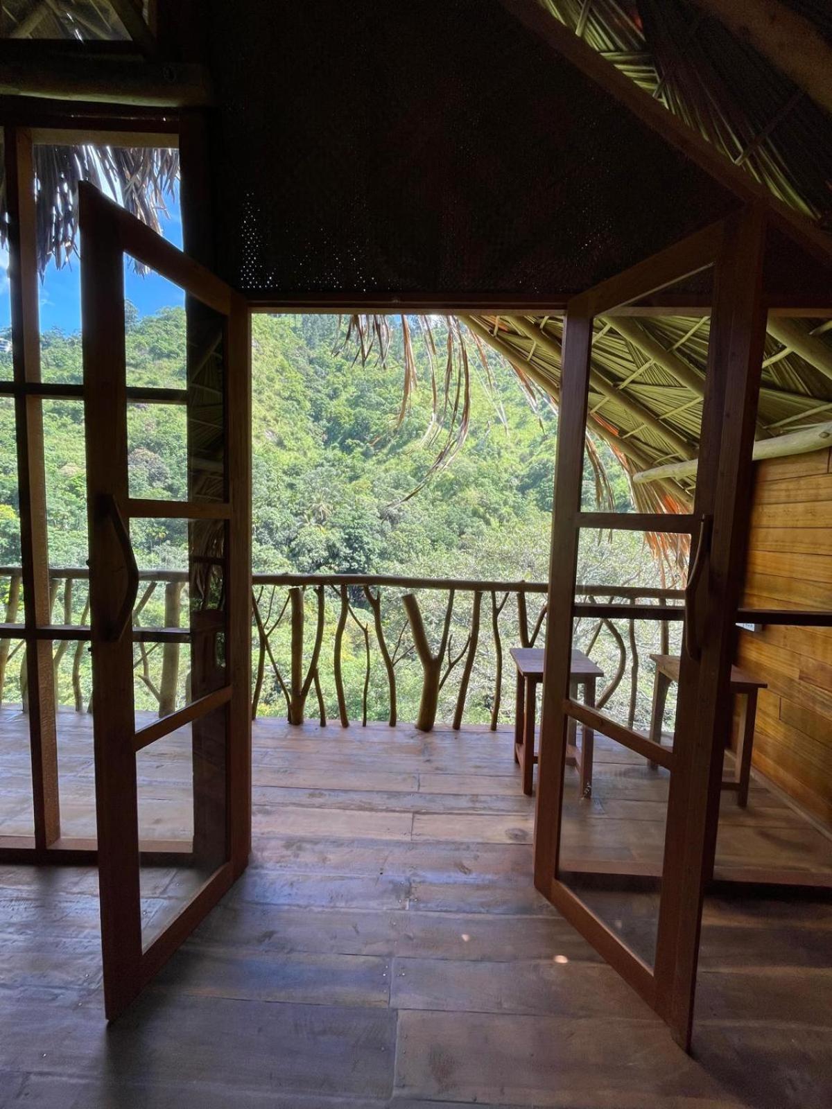 Wood Palace إيلا المظهر الخارجي الصورة