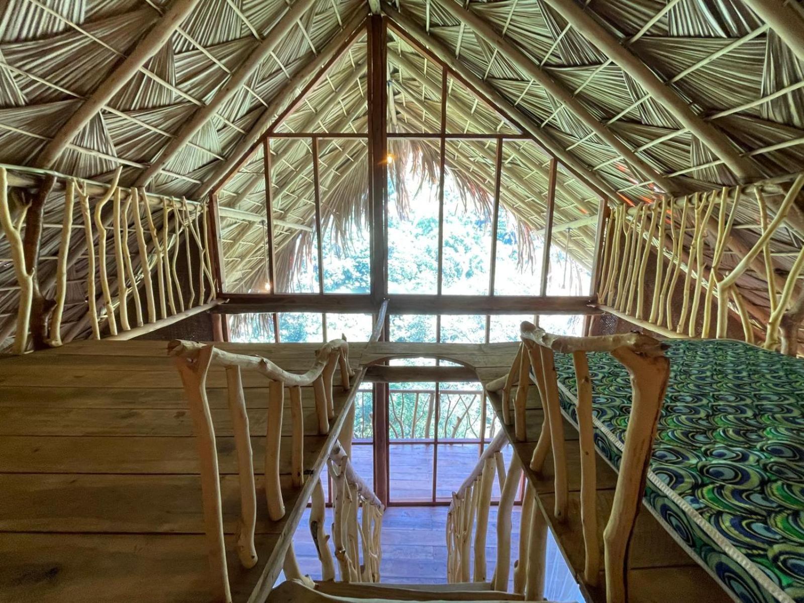 Wood Palace إيلا المظهر الخارجي الصورة