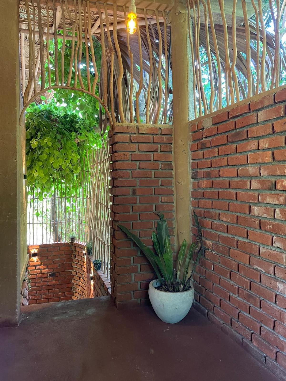 Wood Palace إيلا المظهر الخارجي الصورة