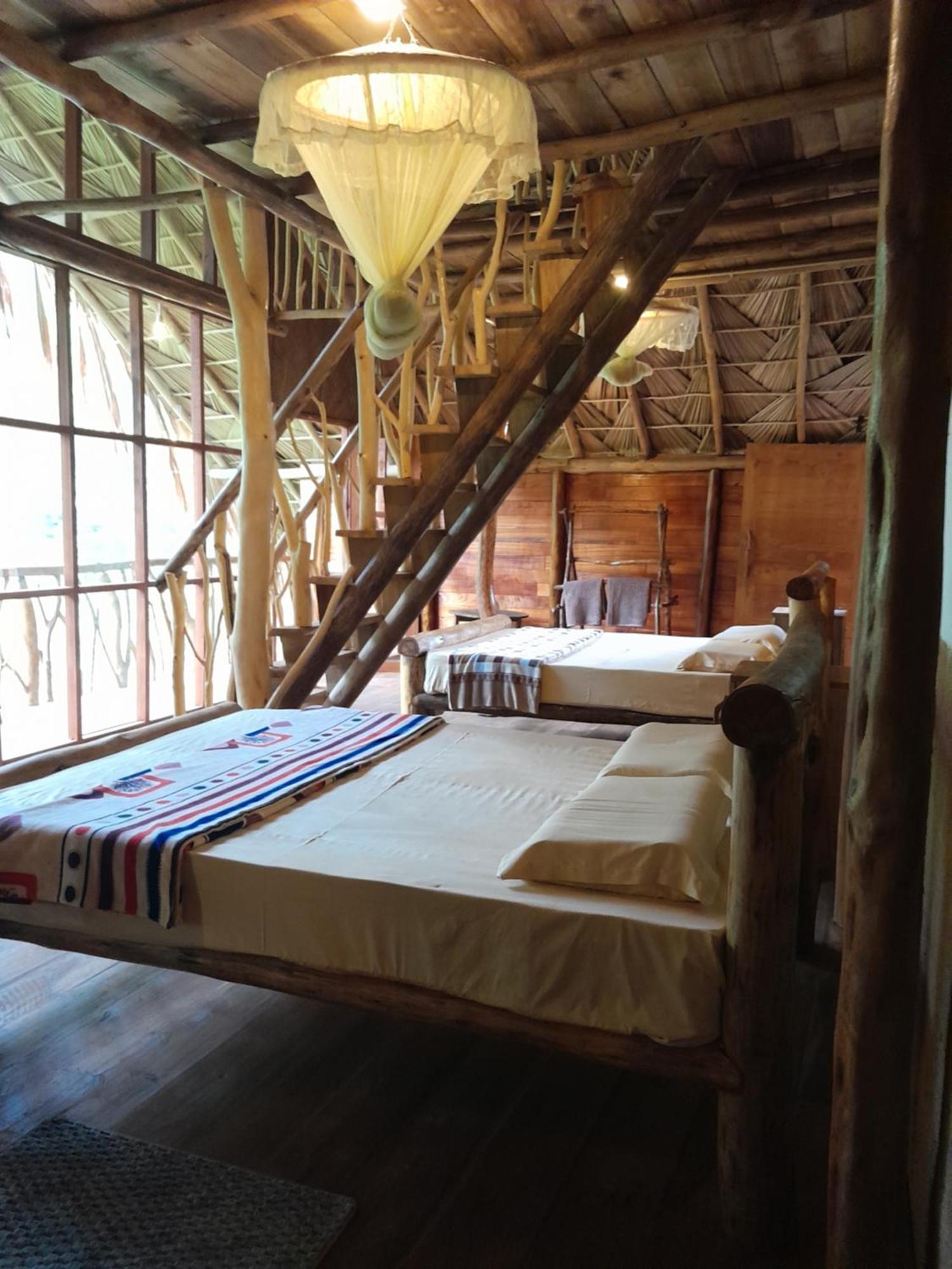 Wood Palace إيلا المظهر الخارجي الصورة